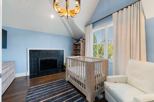 950 Gage Lane, Lake Forest, IL 60045