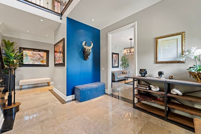 950 Gage Lane, Lake Forest, IL 60045