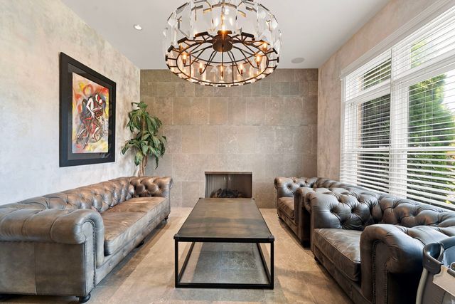 950 Gage Lane, Lake Forest, IL 60045