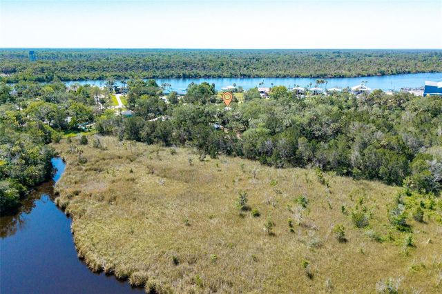 10709 W HALLS RIVER ROAD, Homosassa, FL 34448