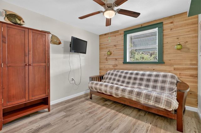 10709 W HALLS RIVER ROAD, Homosassa, FL 34448