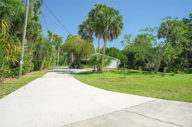 10709 W HALLS RIVER ROAD, Homosassa, FL 34448