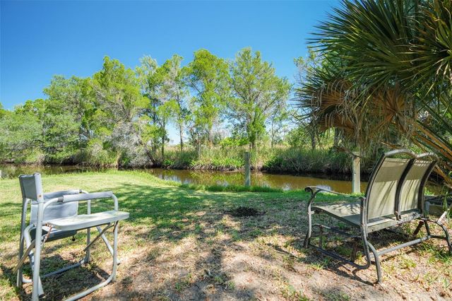 10709 W HALLS RIVER ROAD, Homosassa, FL 34448
