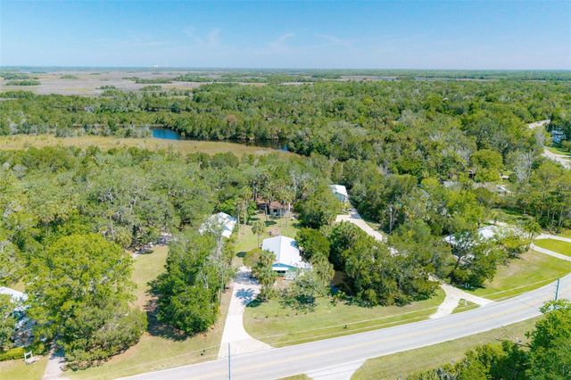10709 W HALLS RIVER ROAD, Homosassa, FL 34448