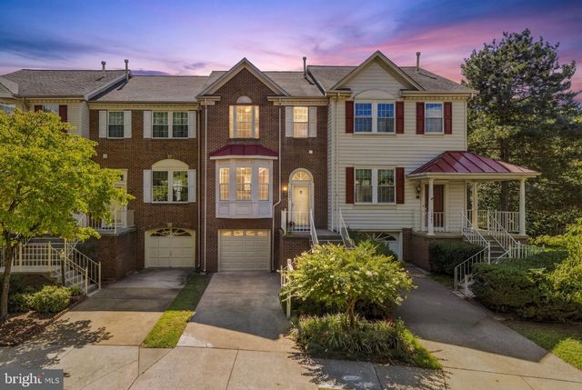 14063 WINDING RIDGE LN, Centreville, VA 20121