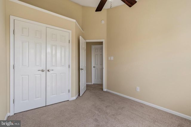 14063 WINDING RIDGE LN, Centreville, VA 20121