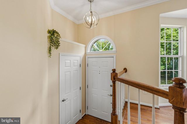 14063 WINDING RIDGE LN, Centreville, VA 20121