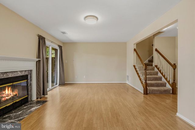 14063 WINDING RIDGE LN, Centreville, VA 20121