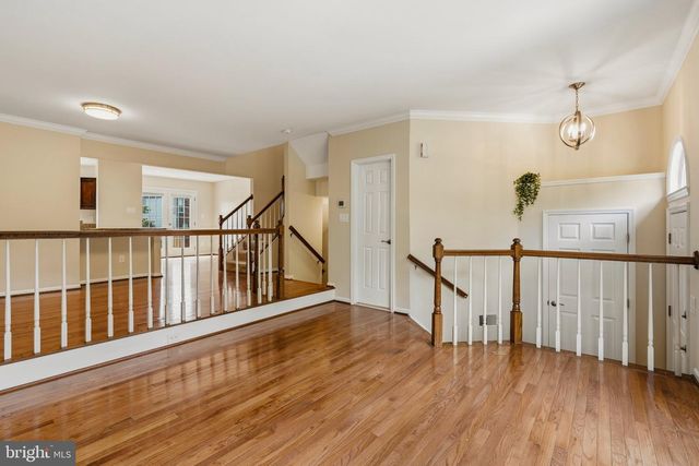 14063 WINDING RIDGE LN, Centreville, VA 20121