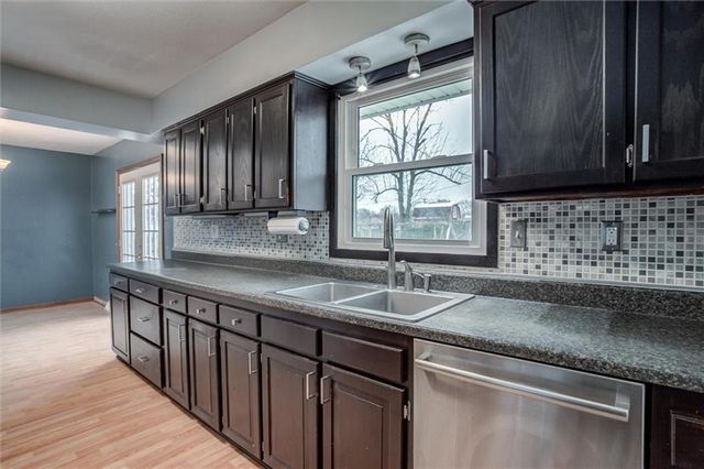 305 Wisconsin Street, Excelsior Springs, MO 64024