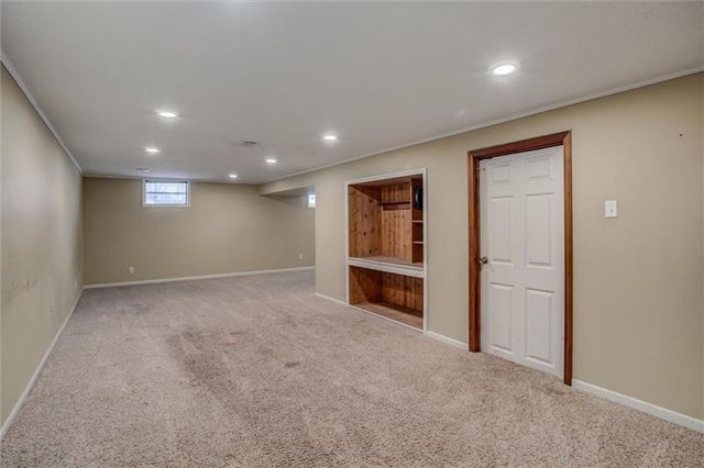 305 Wisconsin Street, Excelsior Springs, MO 64024