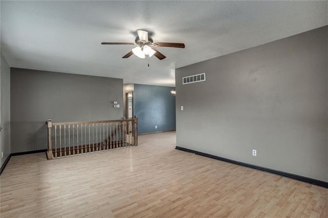 305 Wisconsin Street, Excelsior Springs, MO 64024