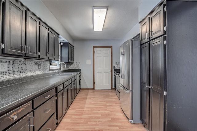 305 Wisconsin Street, Excelsior Springs, MO 64024