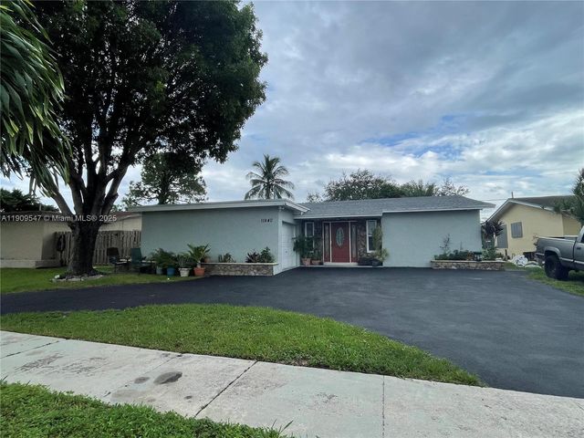 11940 NW 29th St, Sunrise, FL 33323