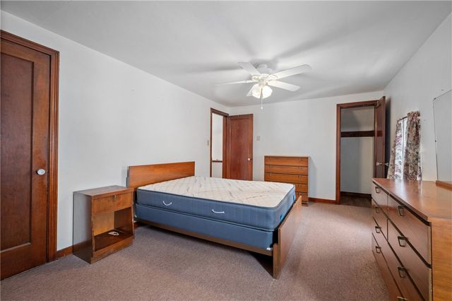 765 4th St, Oakmont, PA 15139