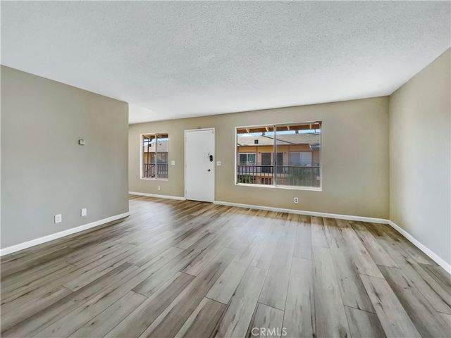 1920 N H 251, Oxnard, CA 93036