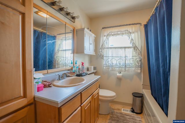 31146 Willoway Dr SW, Albany, OR 97321