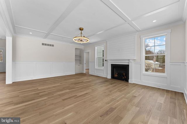 17 HICKORY LN, Malvern, PA 19355