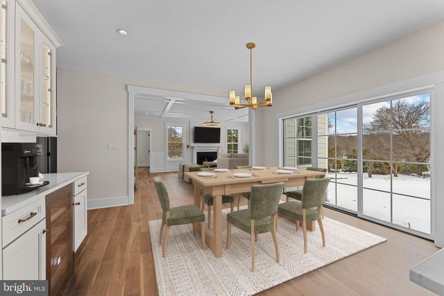 17 HICKORY LN, Malvern, PA 19355