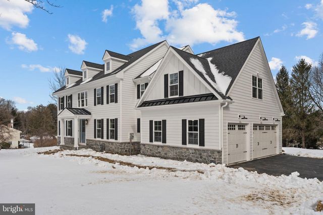 17 HICKORY LN, Malvern, PA 19355