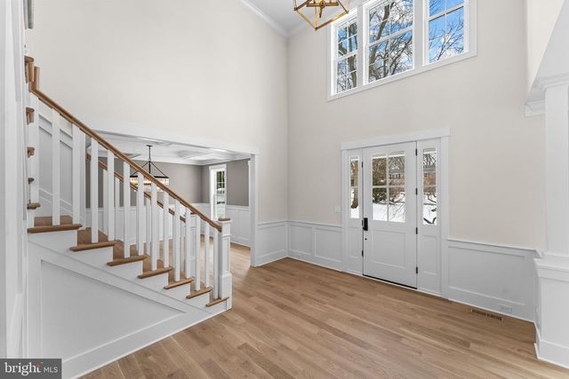 17 HICKORY LN, Malvern, PA 19355