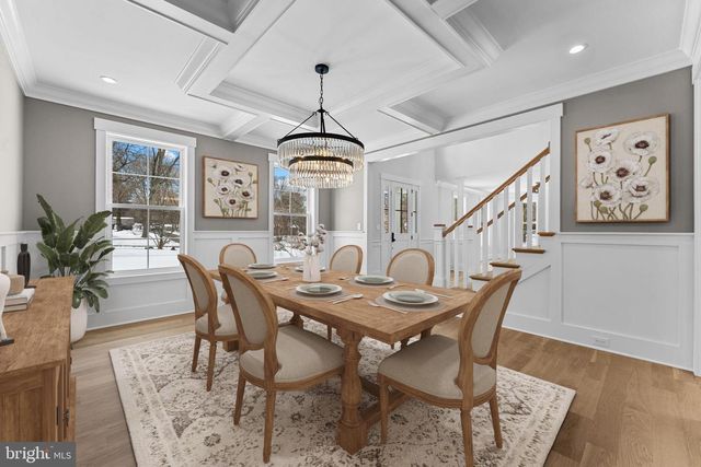 17 HICKORY LN, Malvern, PA 19355