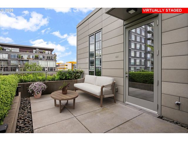 1075 Nw NORTHRUP St 421, Portland, OR 97209