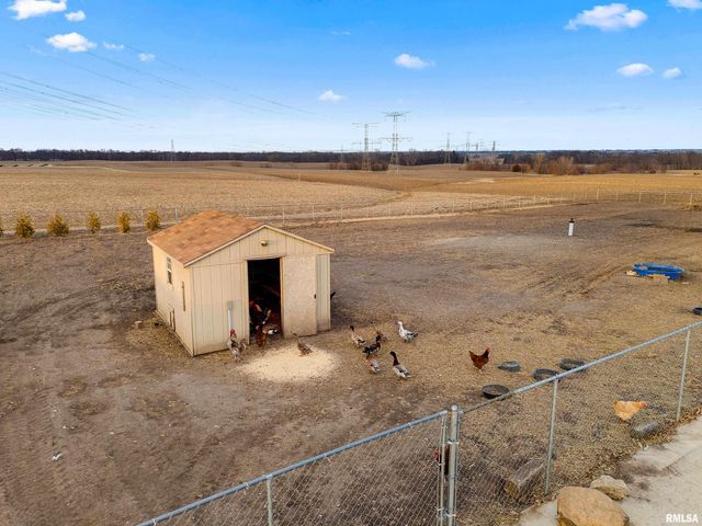 21184 ALLENTOWN Road, Pekin, IL 61554