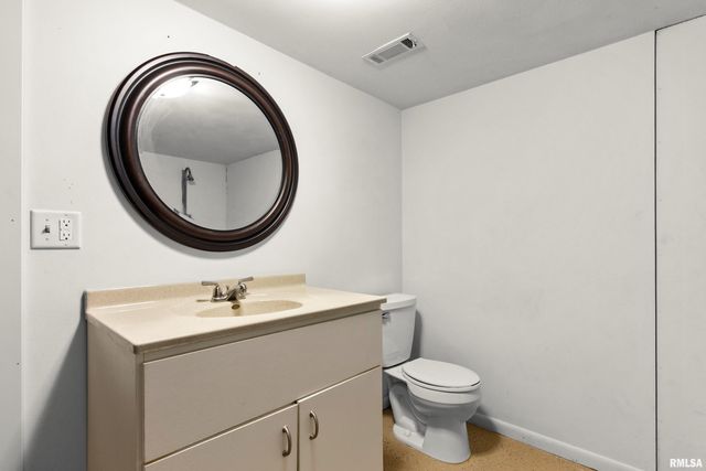 21184 ALLENTOWN Road, Pekin, IL 61554