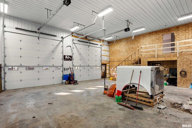 21184 ALLENTOWN Road, Pekin, IL 61554