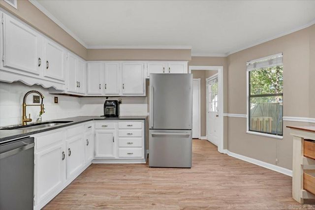 7 Oak Forest Cove, Maumelle, AR 72113