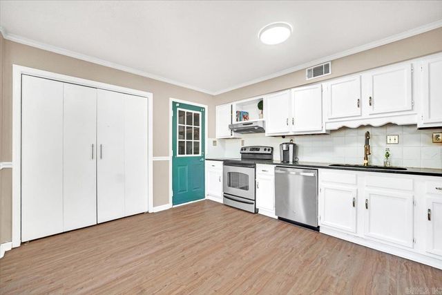 7 Oak Forest Cove, Maumelle, AR 72113