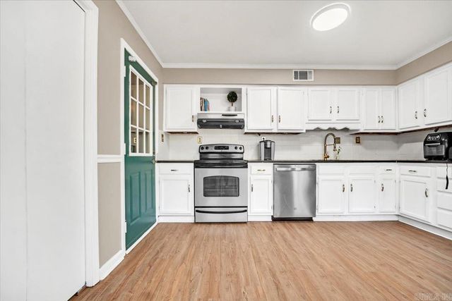 7 Oak Forest Cove, Maumelle, AR 72113