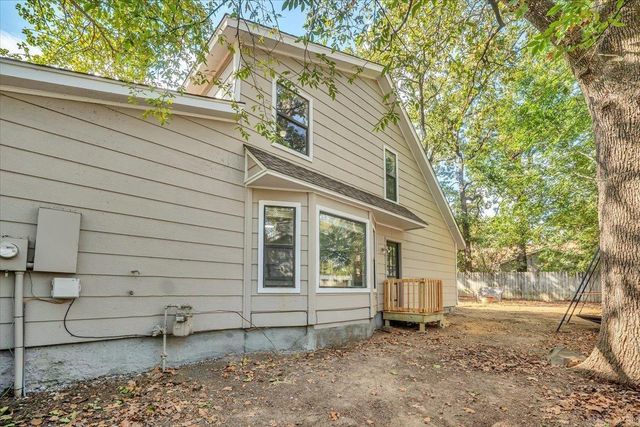 7 Oak Forest Cove, Maumelle, AR 72113
