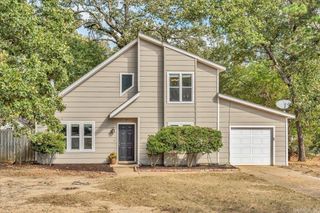 7 Oak Forest Cove, Maumelle, AR 72113