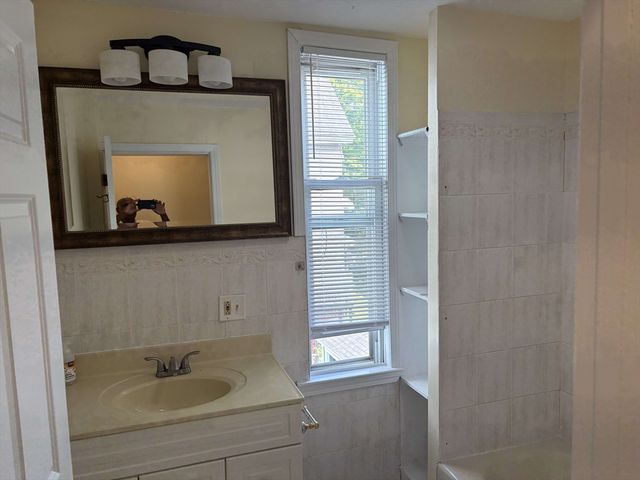 3 Bowdoin Ave 2, Boston, MA 02121