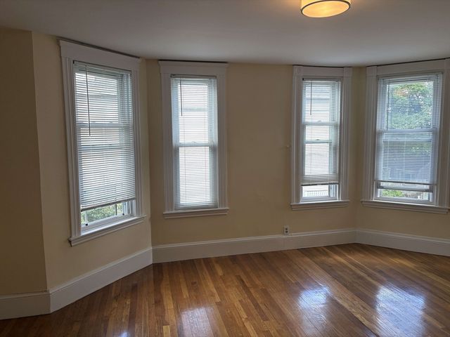 3 Bowdoin Ave 2, Boston, MA 02121