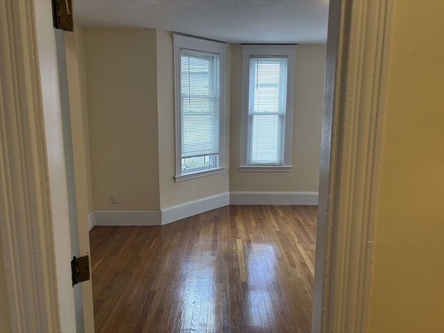 3 Bowdoin Ave 2, Boston, MA 02121