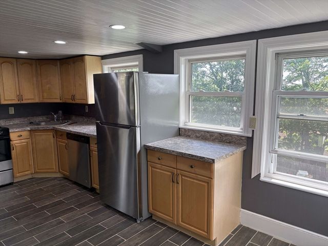 3 Bowdoin Ave 2, Boston, MA 02121