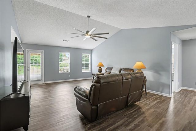 1246 Clearwater Drive, Winder, GA 30680