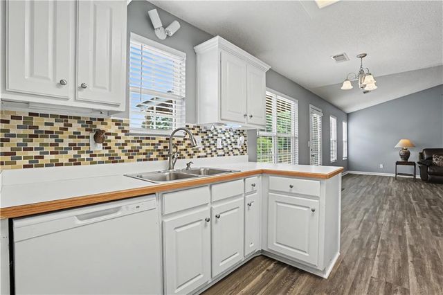 1246 Clearwater Drive, Winder, GA 30680