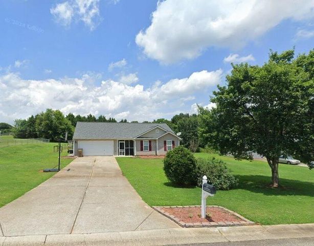 1246 Clearwater Drive, Winder, GA 30680