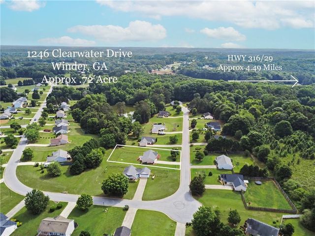 1246 Clearwater Drive, Winder, GA 30680
