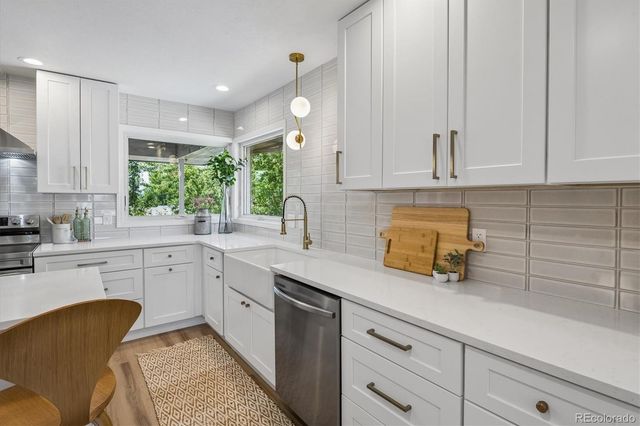 11686 W 74th Way, Arvada, CO 80005