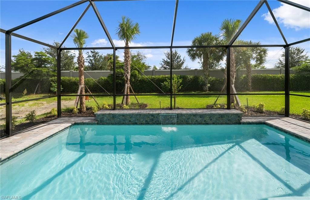 7461 Florida Elm CT, NORTH FORT MYERS, FL 33917 — photo 2