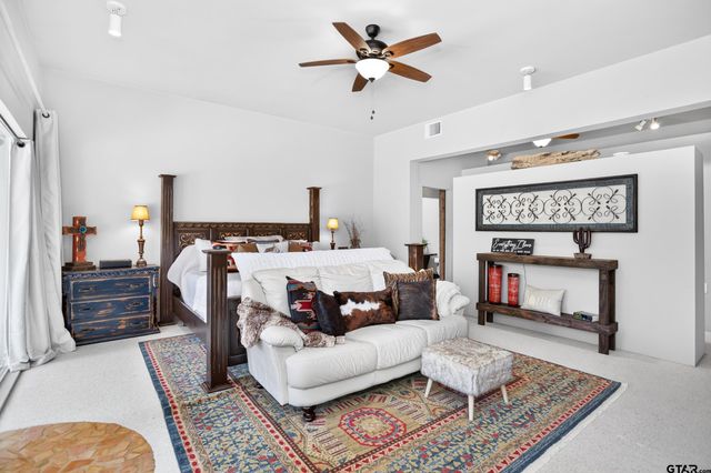 4883 FM 2423, Grapeland, TX 75844