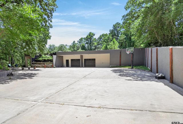 4883 FM 2423, Grapeland, TX 75844