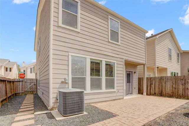 10046 Hillside Bayou Drive, Houston, TX 77080