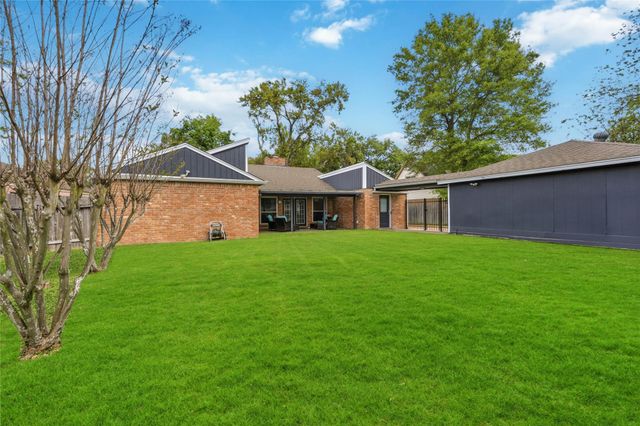 18031 Mountfield Drive, Houston, TX 77084