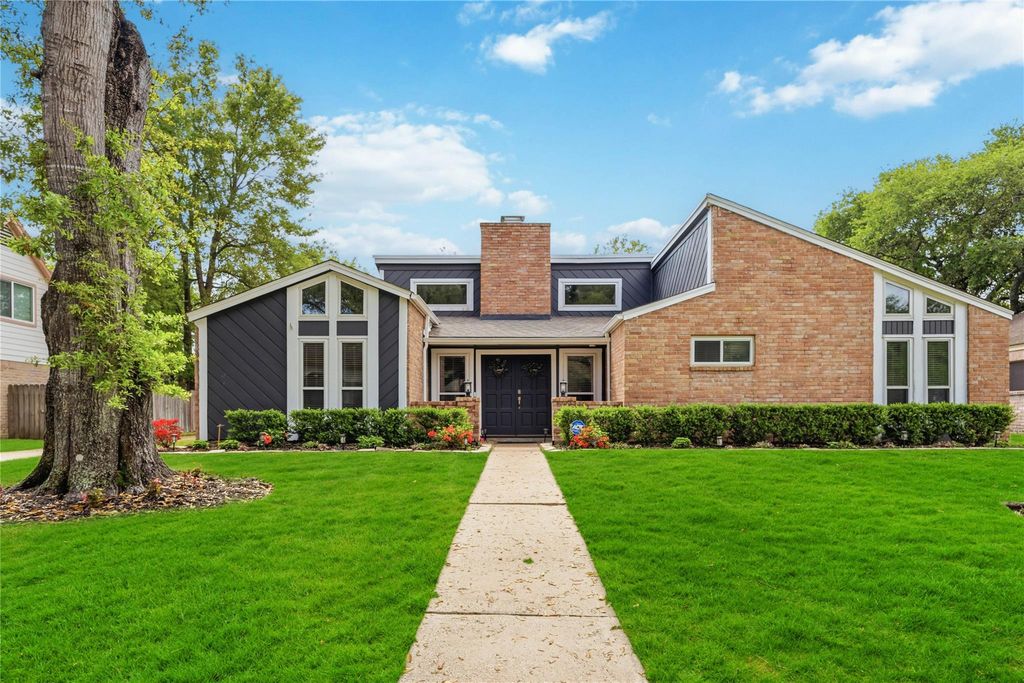 18031 Mountfield Drive, Houston, TX 77084